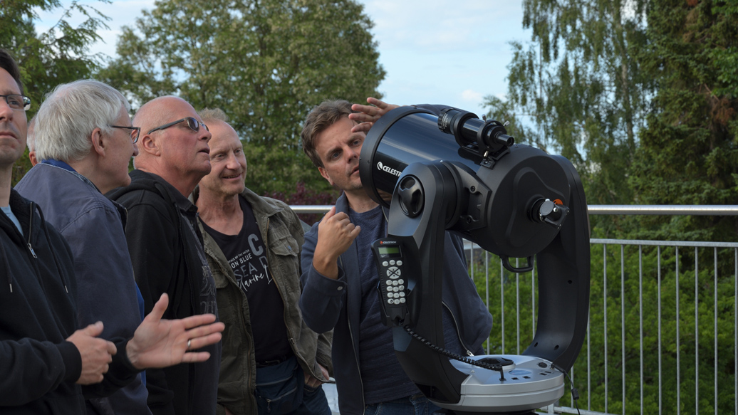 Neues Teleskop Teleskop
